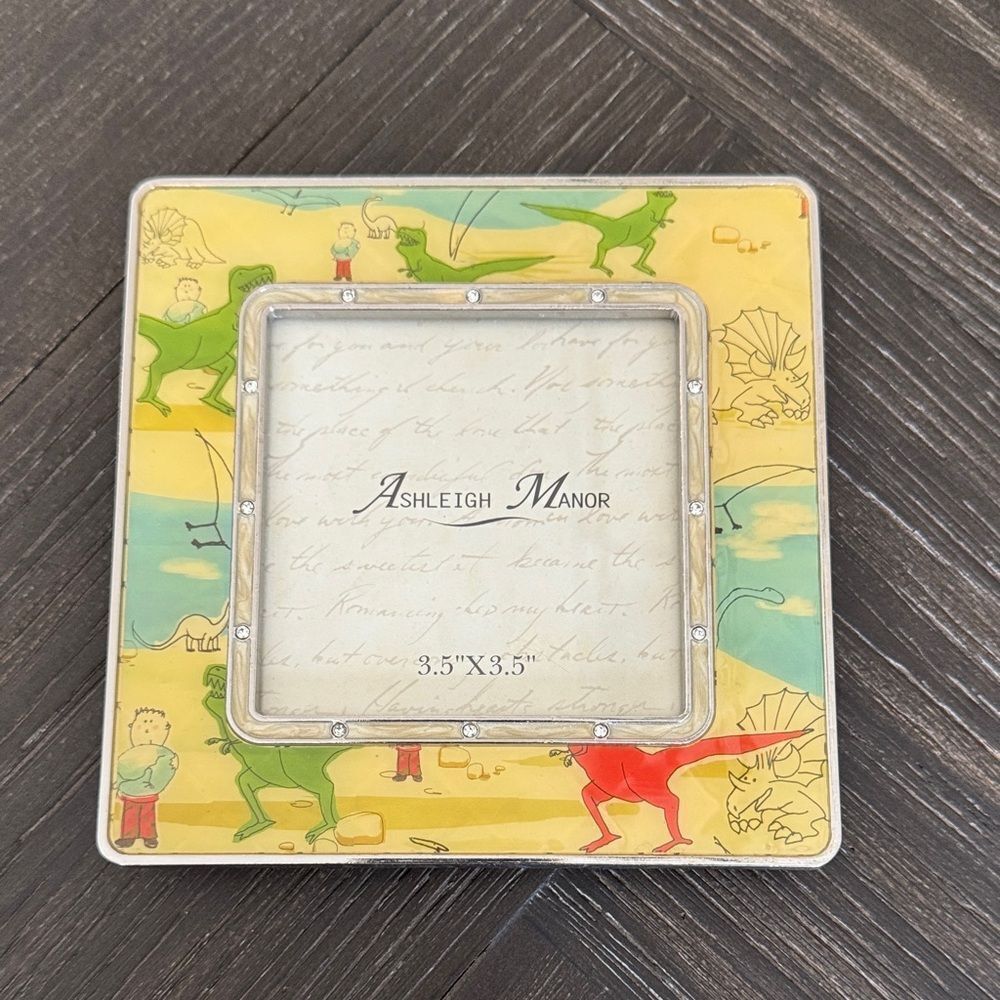 Dinosaur Picture Frame Metal Yellow Green 3.5x3.5 Kids Room Decor Nursery Dino - Picture 1 of 4